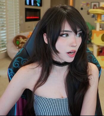 Emiru leaked private photo uncensored HD quality