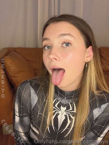 Emma may  page leaked private photo uncensored HD quality