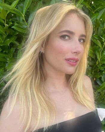 Emma roberts  page leaked private photo uncensored HD quality