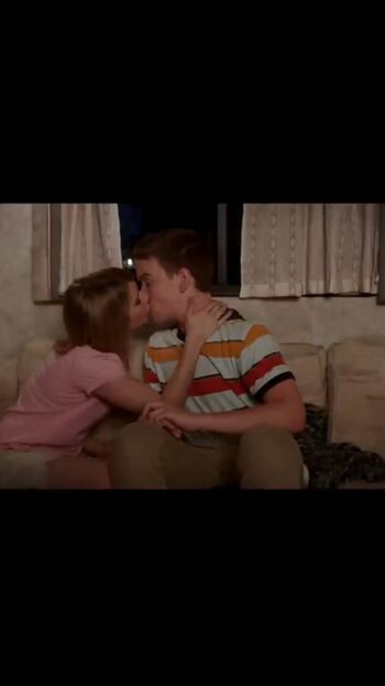 Emma roberts leaked private photo uncensored HD quality