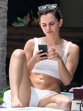 Emma watson leaked private photo uncensored HD quality