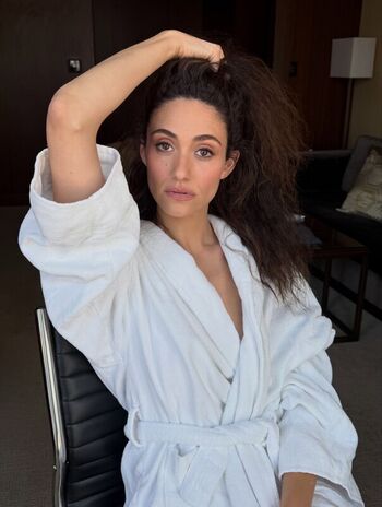 Emmy rossum page leaked private photo uncensored HD quality
