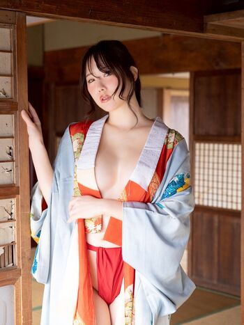 Erika momoyama page leaked private photo uncensored HD quality