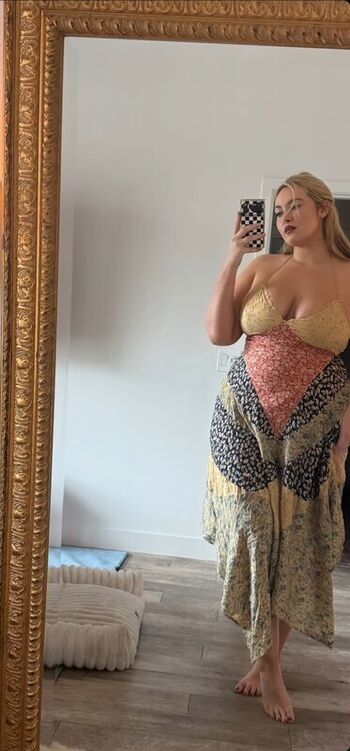 Erinmhk page leaked private photo uncensored HD quality