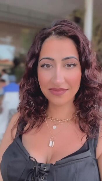 Estee palti leaked private photo uncensored HD quality