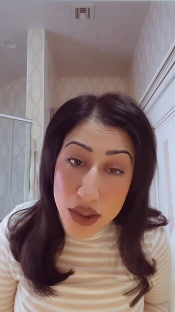 Estee palti leaked private photo uncensored HD quality