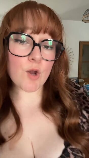 Fannyjhsz leaked private photo uncensored HD quality