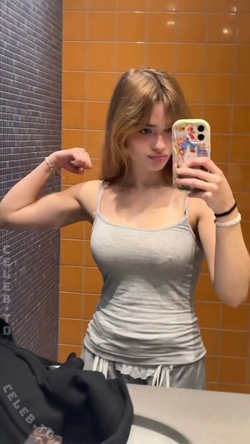 Felinenyaa page leaked private photo uncensored HD quality