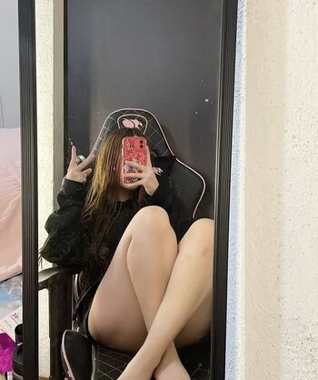 Fernandavaal page leaked private photo uncensored HD quality