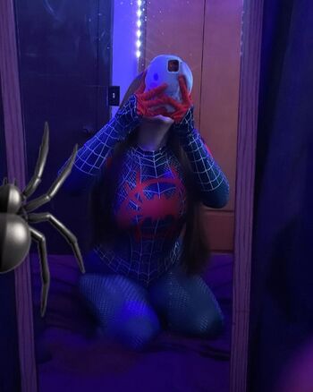 Fernandavaal page leaked private photo uncensored HD quality