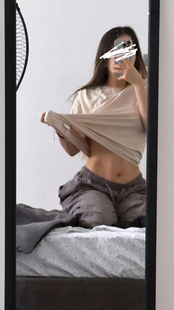 Fernandavaal page leaked private photo uncensored HD quality