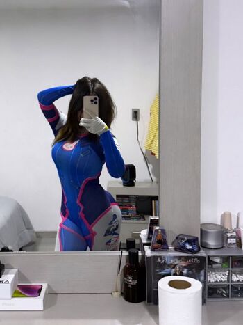 Fernandavaal page leaked private photo uncensored HD quality