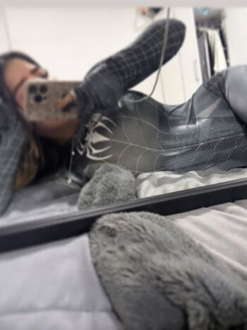 Fernandavaal page leaked private photo uncensored HD quality