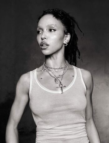 Fka twigs page leaked private photo uncensored HD quality