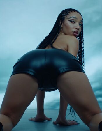 Fka twigs page leaked private photo uncensored HD quality