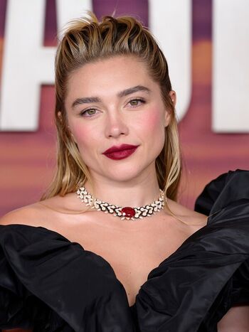 Florence pugh  page leaked private photo uncensored HD quality
