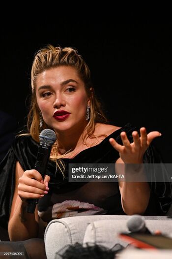 Florence pugh  page leaked private photo uncensored HD quality