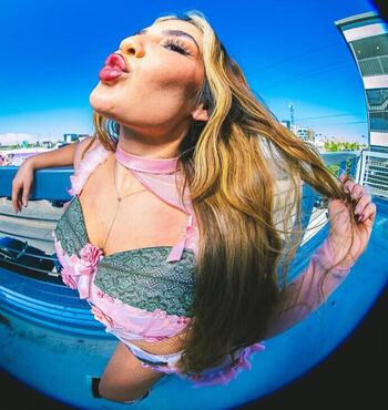 Frankie b leaked private photo uncensored HD quality