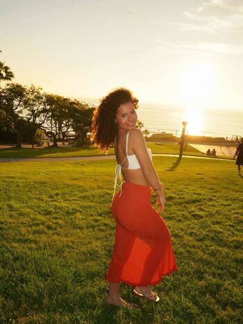 Gabriella saraivah leaked private photo uncensored HD quality