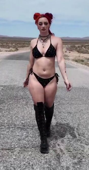 Gigi dolan  page leaked private photo uncensored HD quality