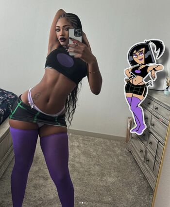 Gina wap  page leaked private photo uncensored HD quality