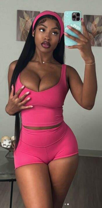 Gina wap  page leaked private photo uncensored HD quality