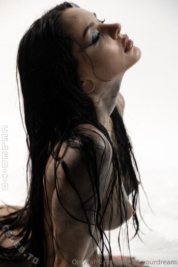 Girl of yourdreams page leaked private photo uncensored HD quality