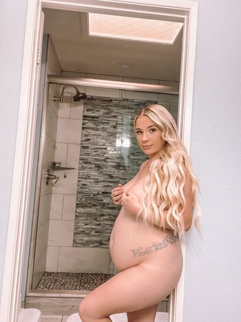 Grdygirl leaked private photo uncensored HD quality