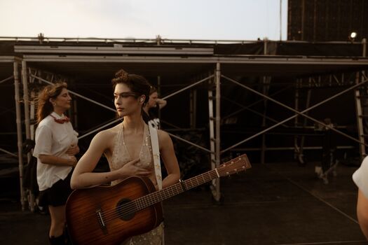 Gracie abrams page leaked private photo uncensored HD quality