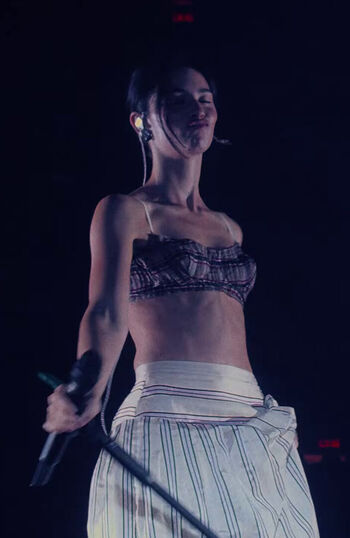 Gracie abrams leaked private photo uncensored HD quality