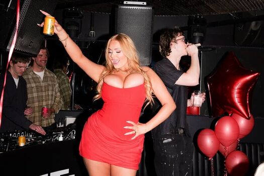 Gudrun svava page leaked private photo uncensored HD quality