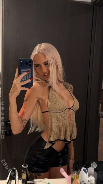 Gwendolynceline  page leaked private photo uncensored HD quality
