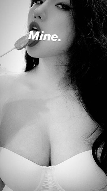 Ha my duyen page leaked private photo uncensored HD quality