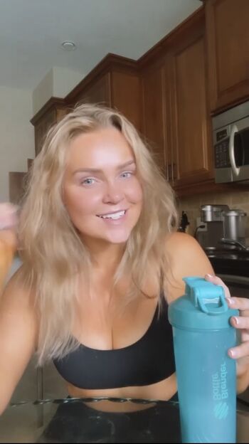 Hailey malles leaked private photo uncensored HD quality