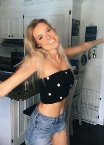 Hailey malles leaked private photo uncensored HD quality