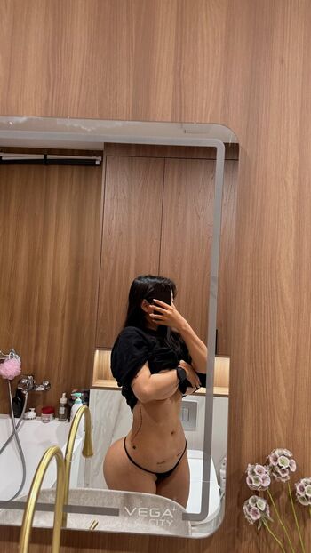 Haliun b page leaked private photo uncensored HD quality