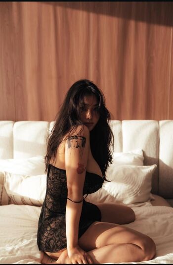 Haliun b page leaked private photo uncensored HD quality