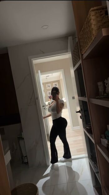 Haliun b leaked private photo uncensored HD quality