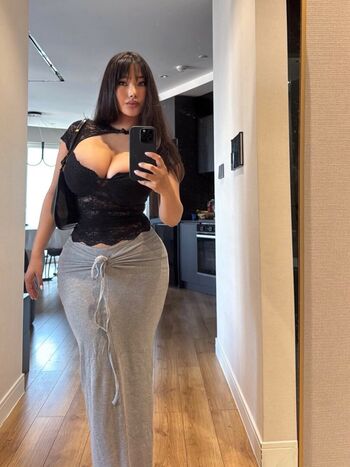 Haliun b leaked private photo uncensored HD quality