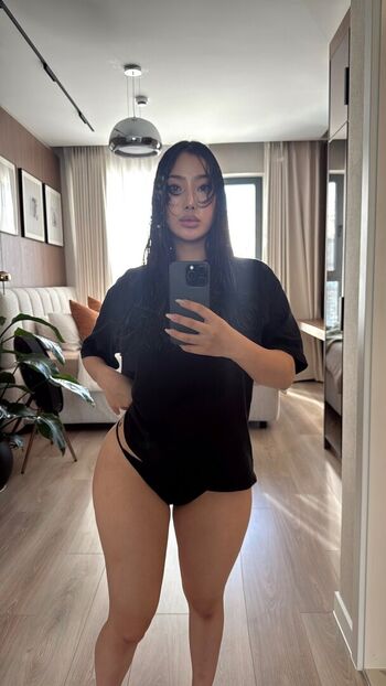 Haliun b leaked private photo uncensored HD quality