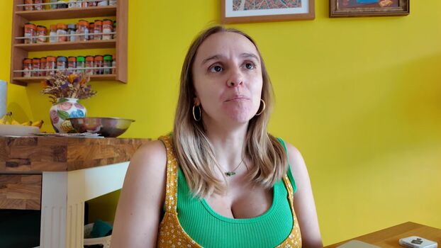 Hannah witton leaked private photo uncensored HD quality