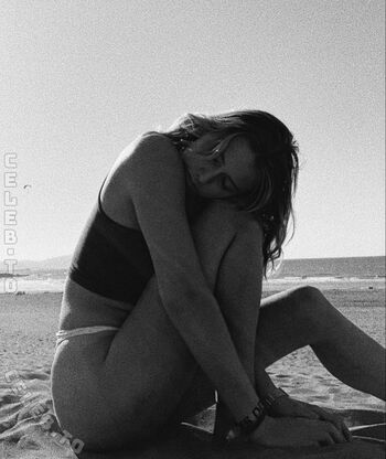 Helenaastoll leaked private photo uncensored HD quality