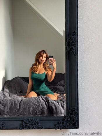 Helwife page leaked private photo uncensored HD quality