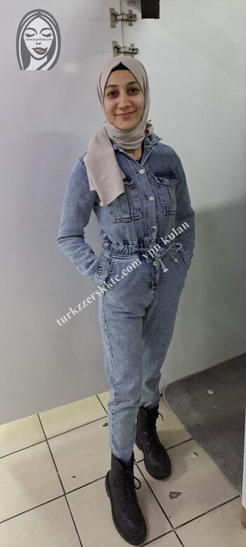 Hijab on leaked private photo uncensored HD quality