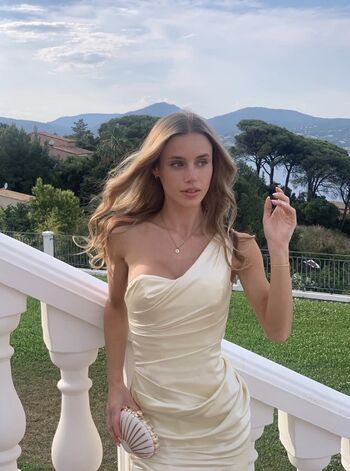 Hiley grce leaked private photo uncensored HD quality