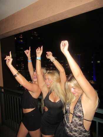 Hippicam  page leaked private photo uncensored HD quality