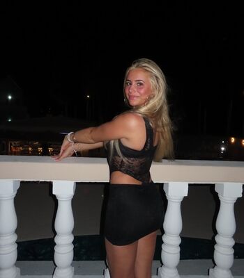Hippicam  page leaked private photo uncensored HD quality