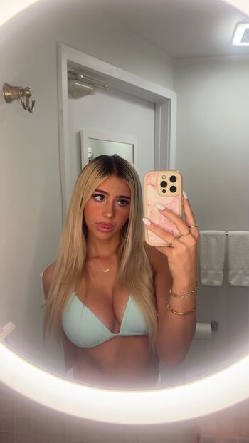 Hippicam  page leaked private photo uncensored HD quality