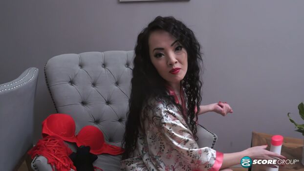 Hitomi tanaka page leaked private photo uncensored HD quality