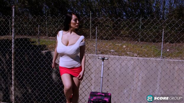 Hitomi tanaka page leaked private photo uncensored HD quality